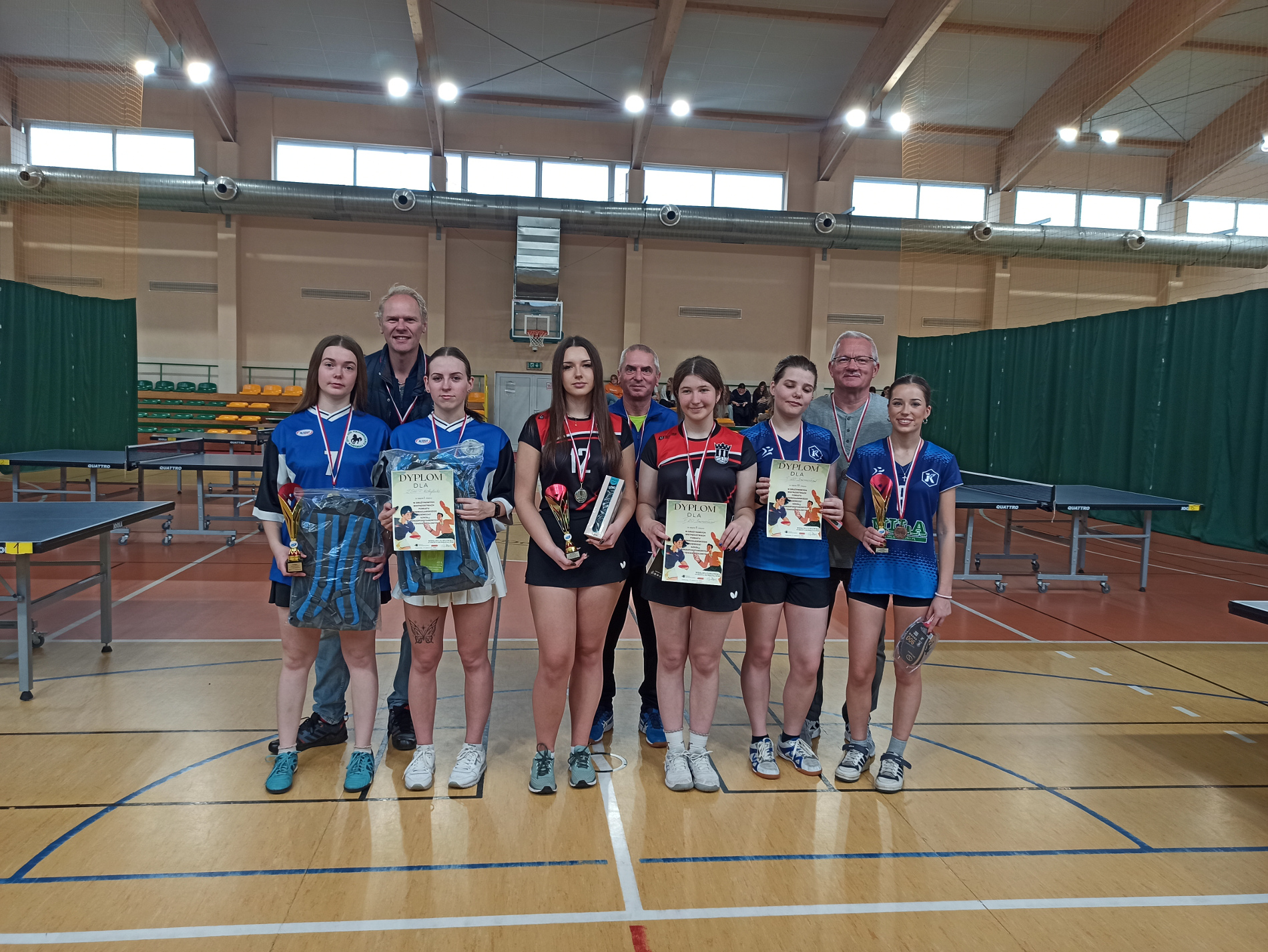 Tenisistki stołowe „Królówki”