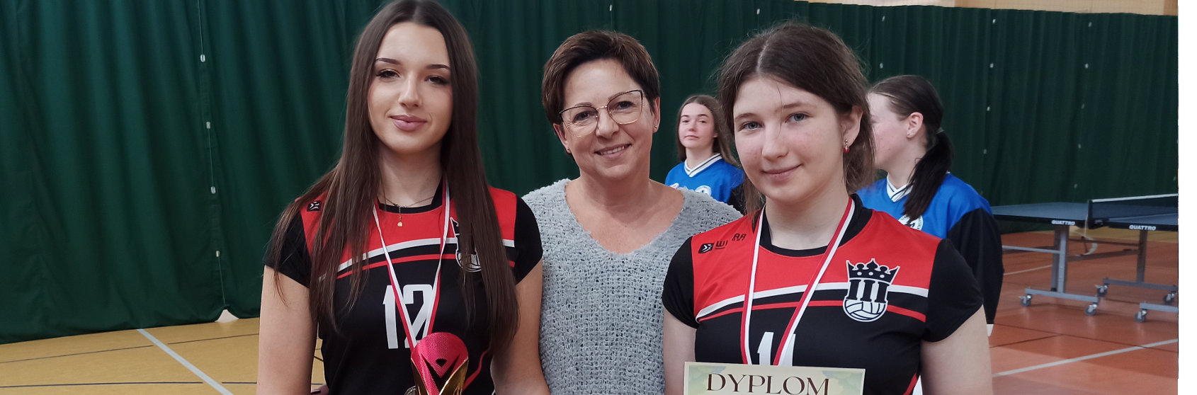Tenisistki stołowe „Królówki” Wicemistrzyniami Powiatu