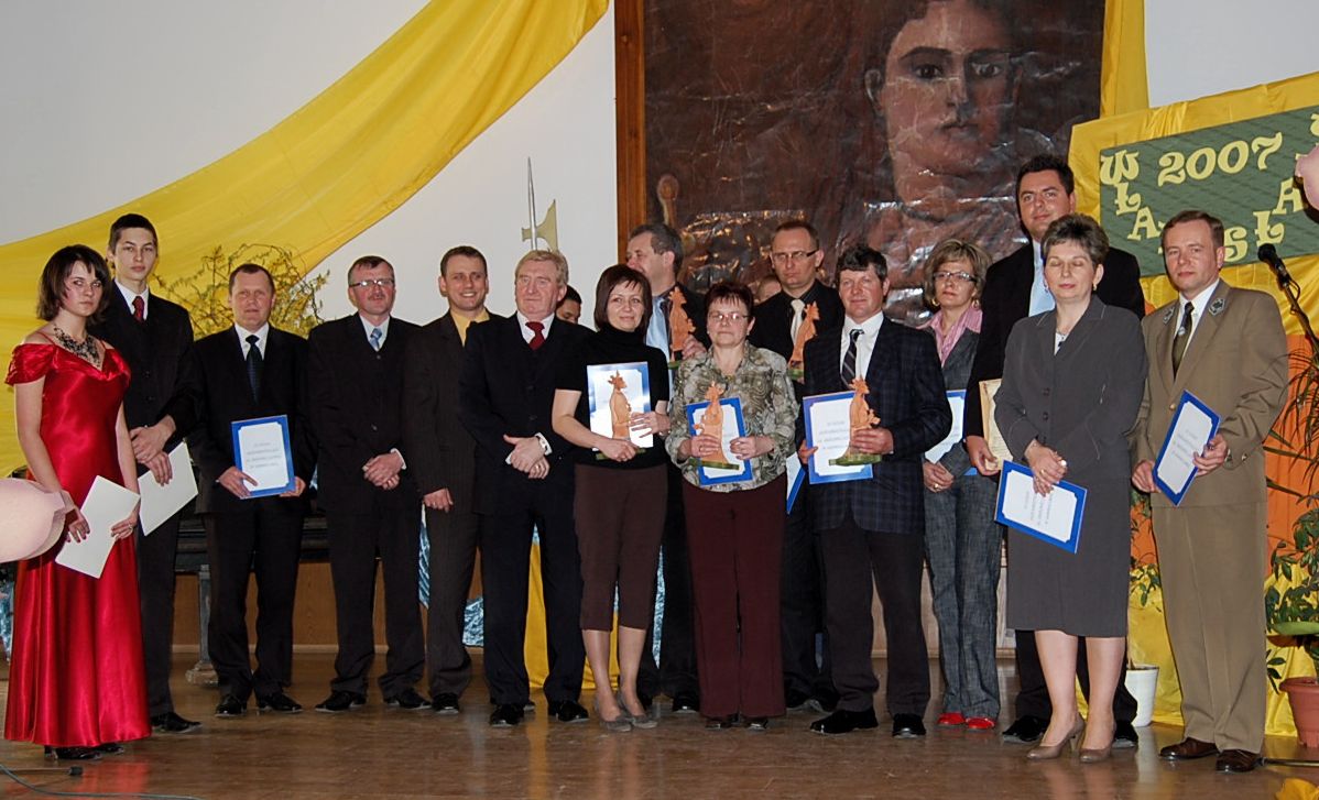 Zdjęcie laureatów z 2007 roku