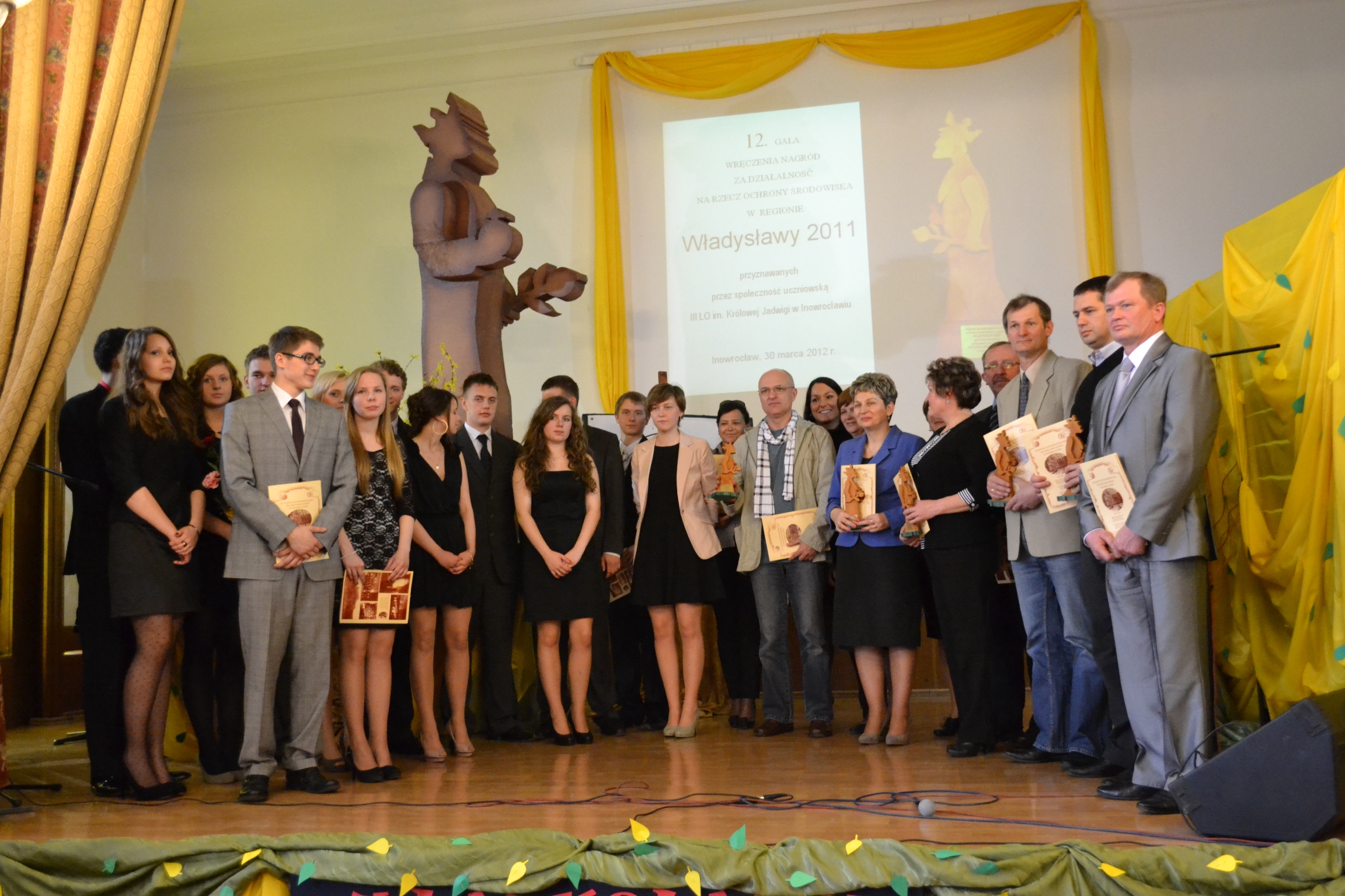 Zdjęcie laureatów z 2011 roku