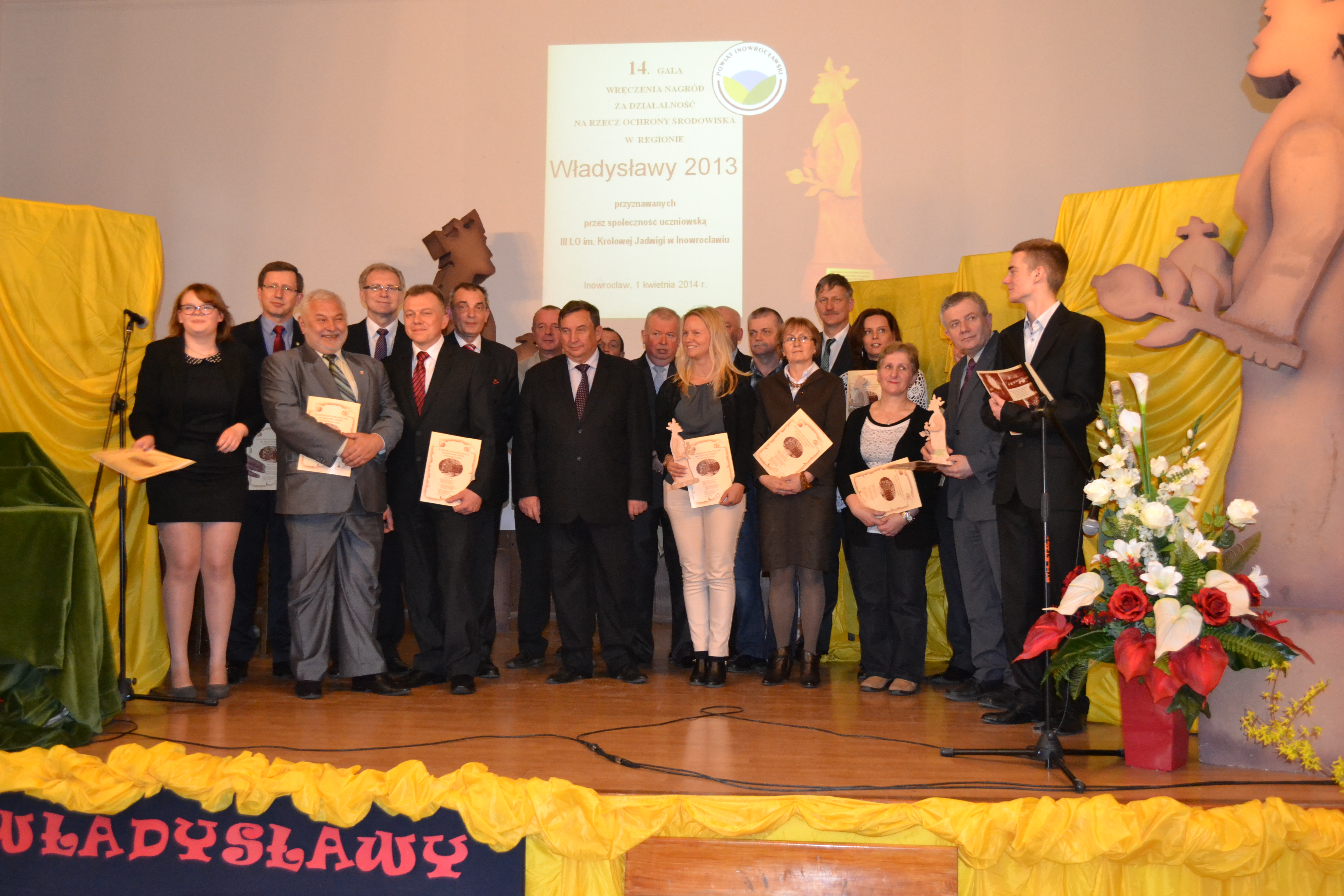 Zdjęcie laureatów z 2013 roku